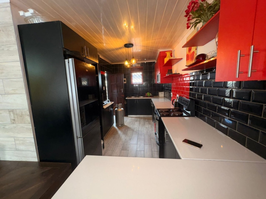 3 Bedroom Property for Sale in Haven Hills Eastern Cape